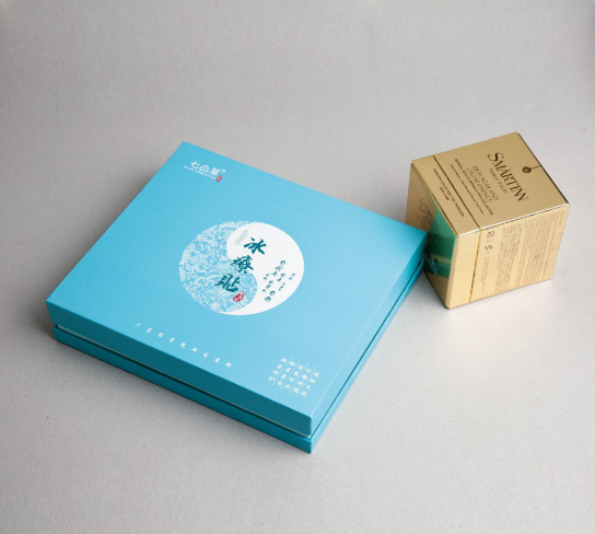 重庆面膜纸盒包装设计.png