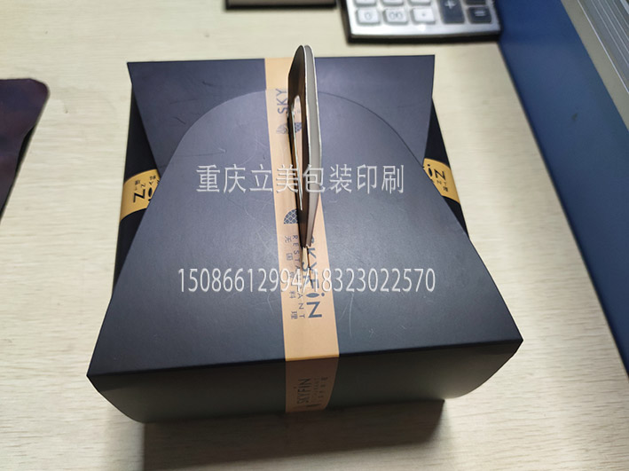 蛋糕包装定制.jpg